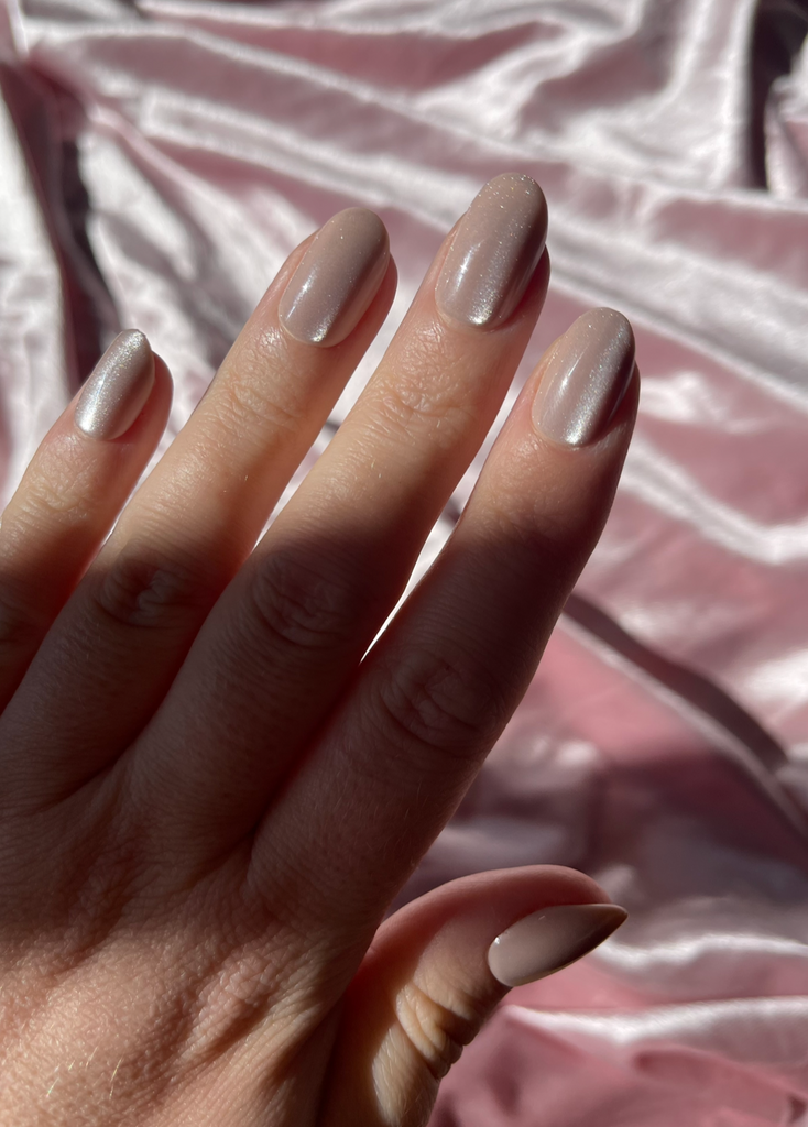 Instant Mani Co. Golden Hour, velvet nude press on nails