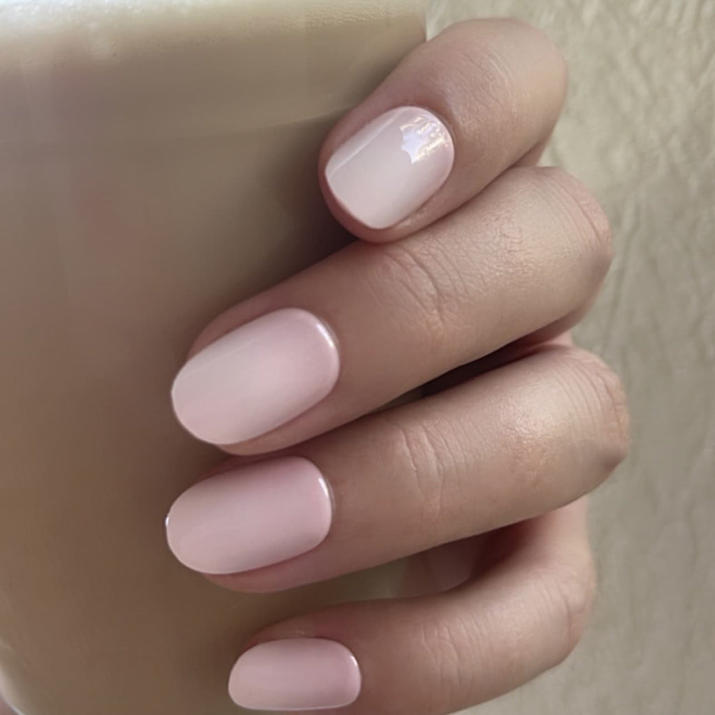 Instant Mani Co. extra short ombre press on nails holding latte  